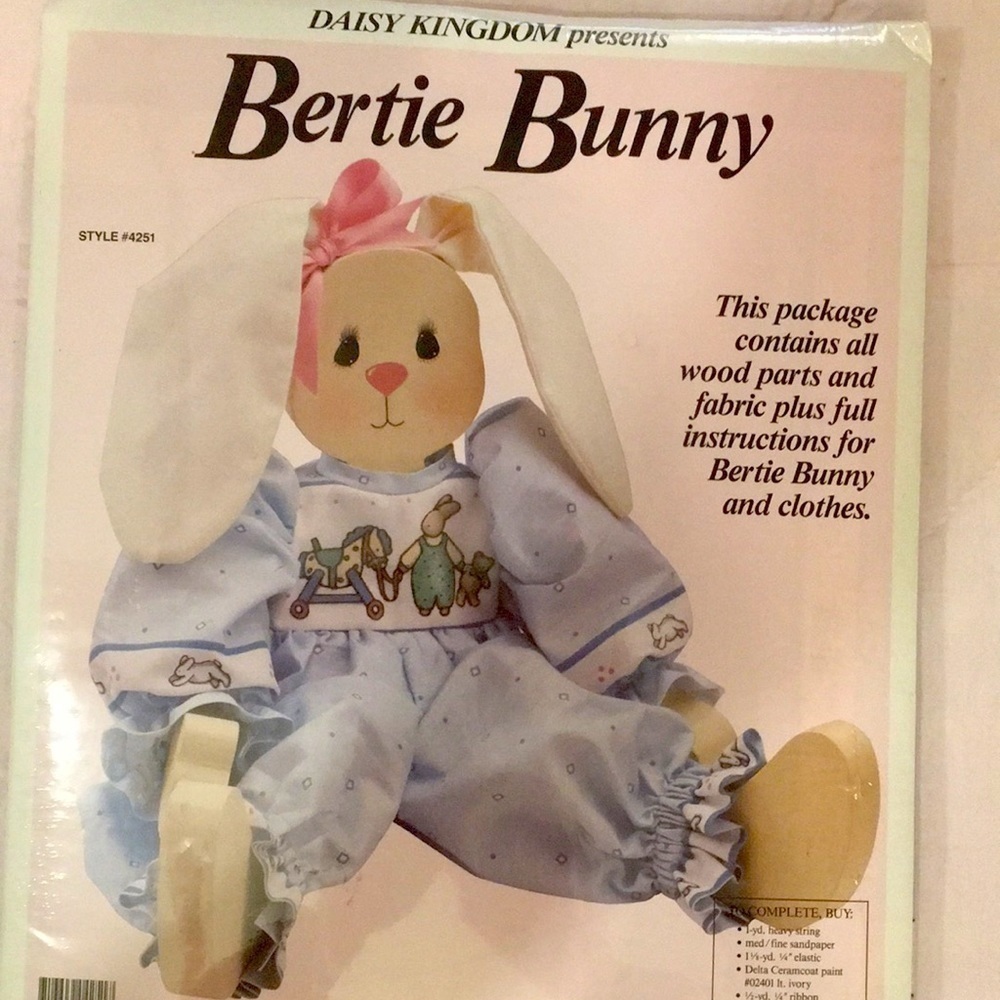 1991 Daisy Kingdom Bertie Bunny Kit (L)